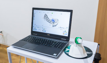 光学スキャナー（エメラルド）